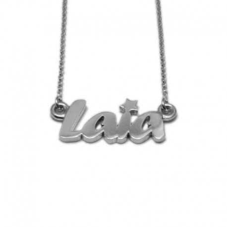 Name Necklace :: Laia with star