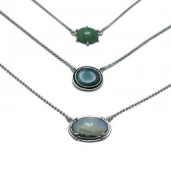 Collares con Piedras Engarzadas