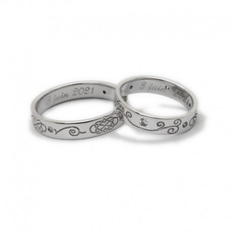 Interlocking Hearts Wedding Rings